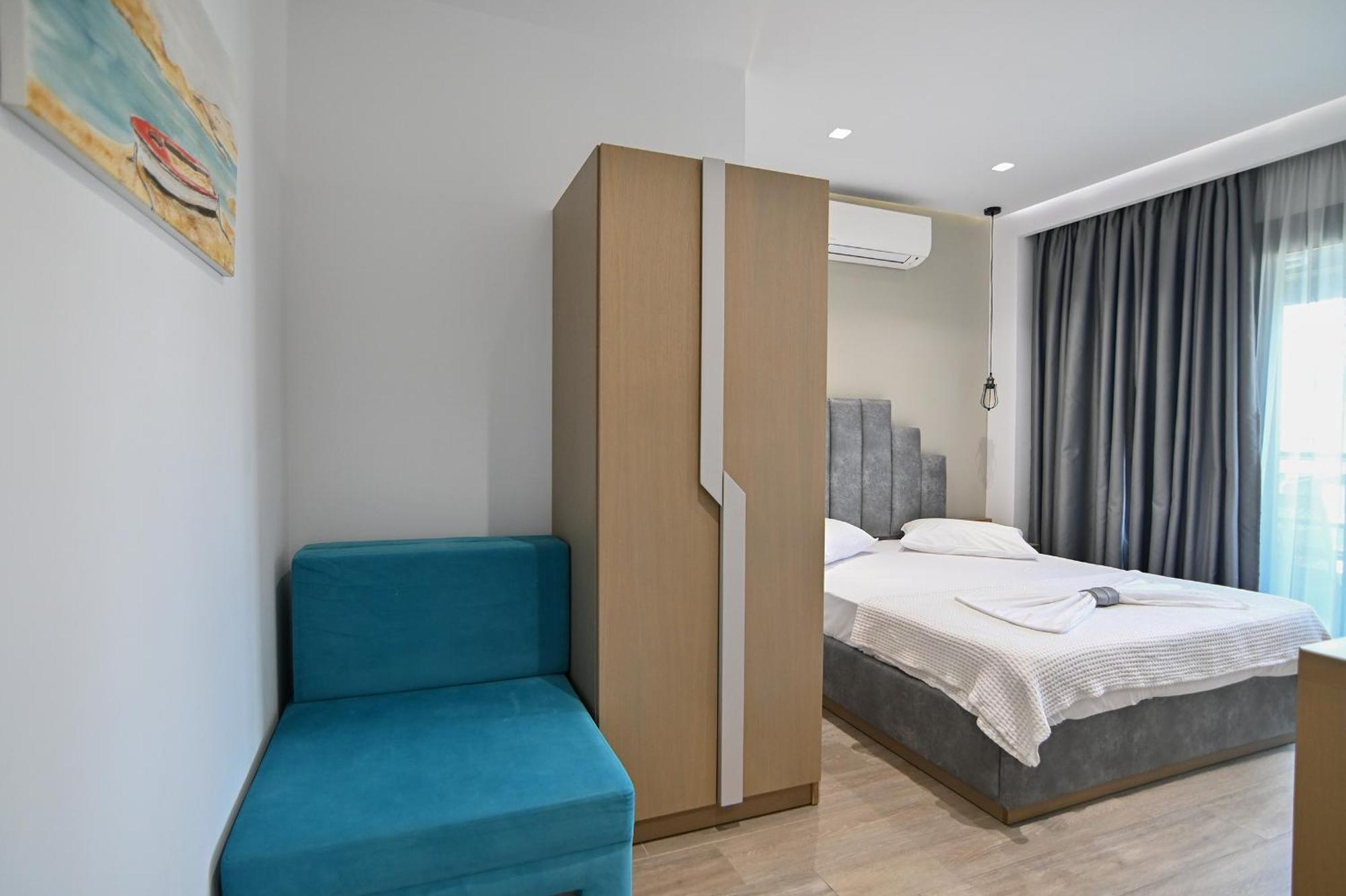 Amalia Rooms Sea View Nea Vrasna Exterior foto