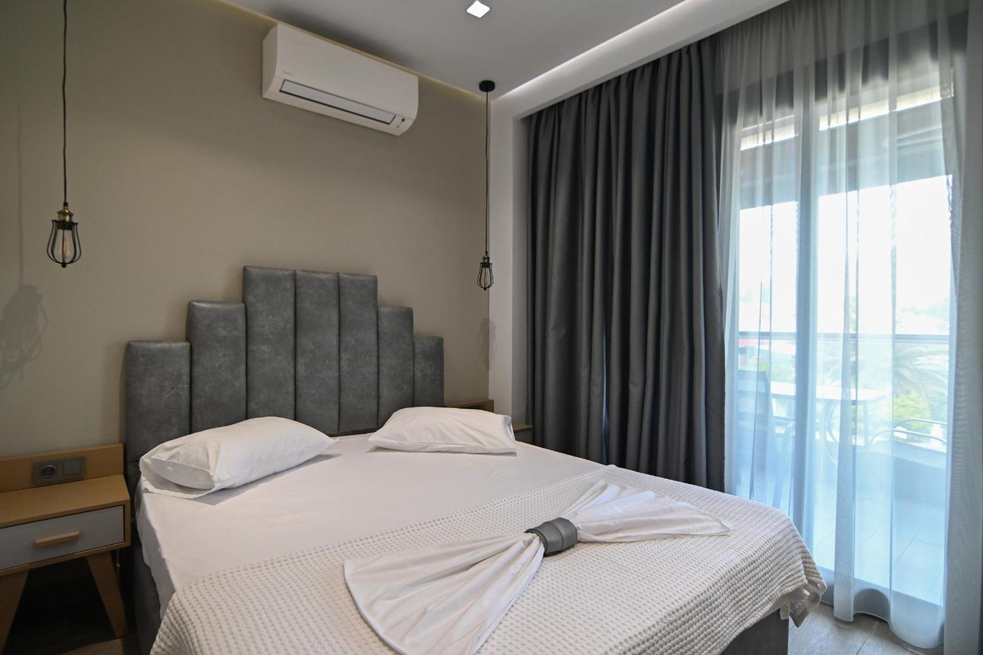 Amalia Rooms Sea View Nea Vrasna Exterior foto