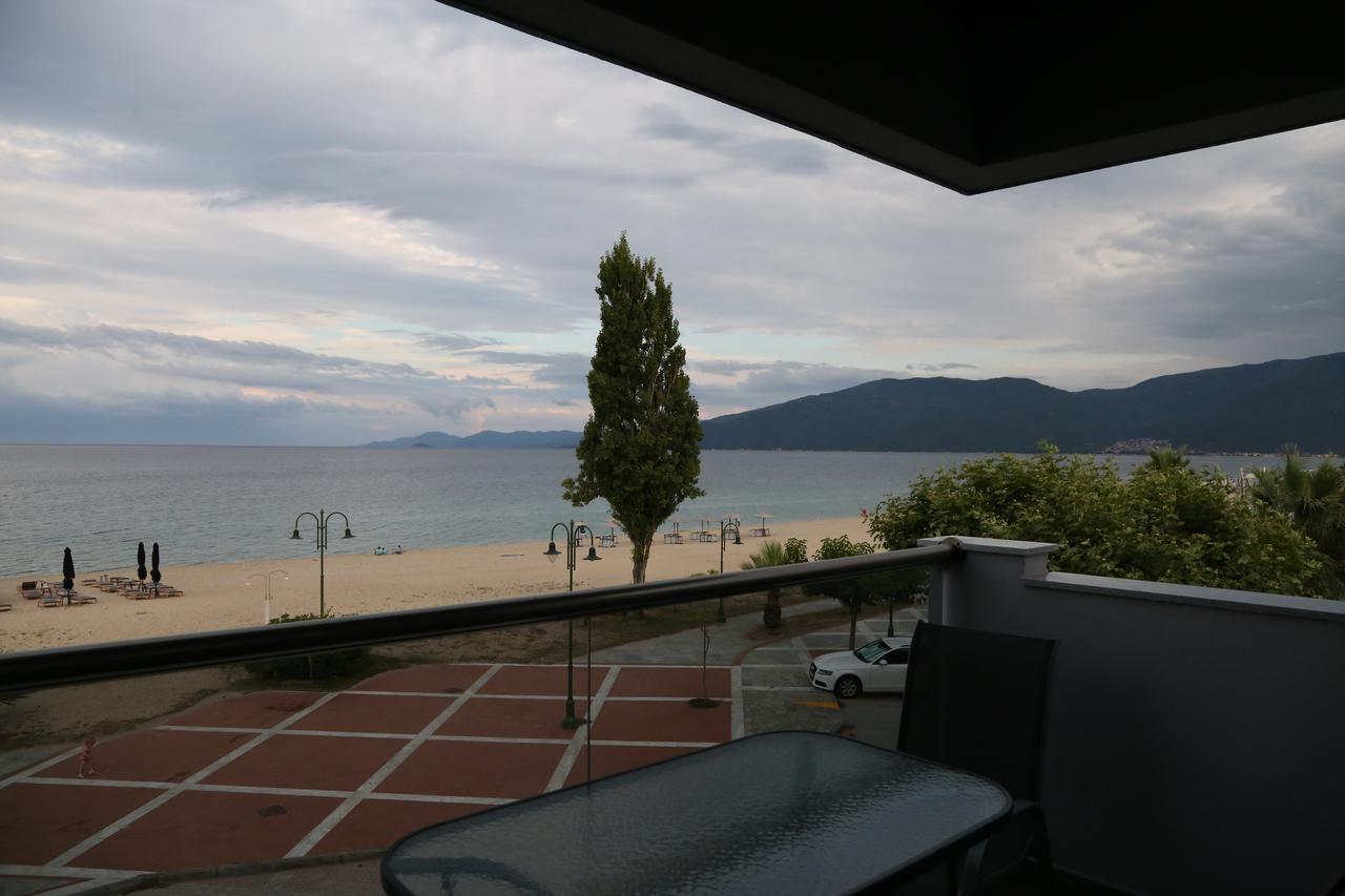 Amalia Rooms Sea View Nea Vrasna Exterior foto
